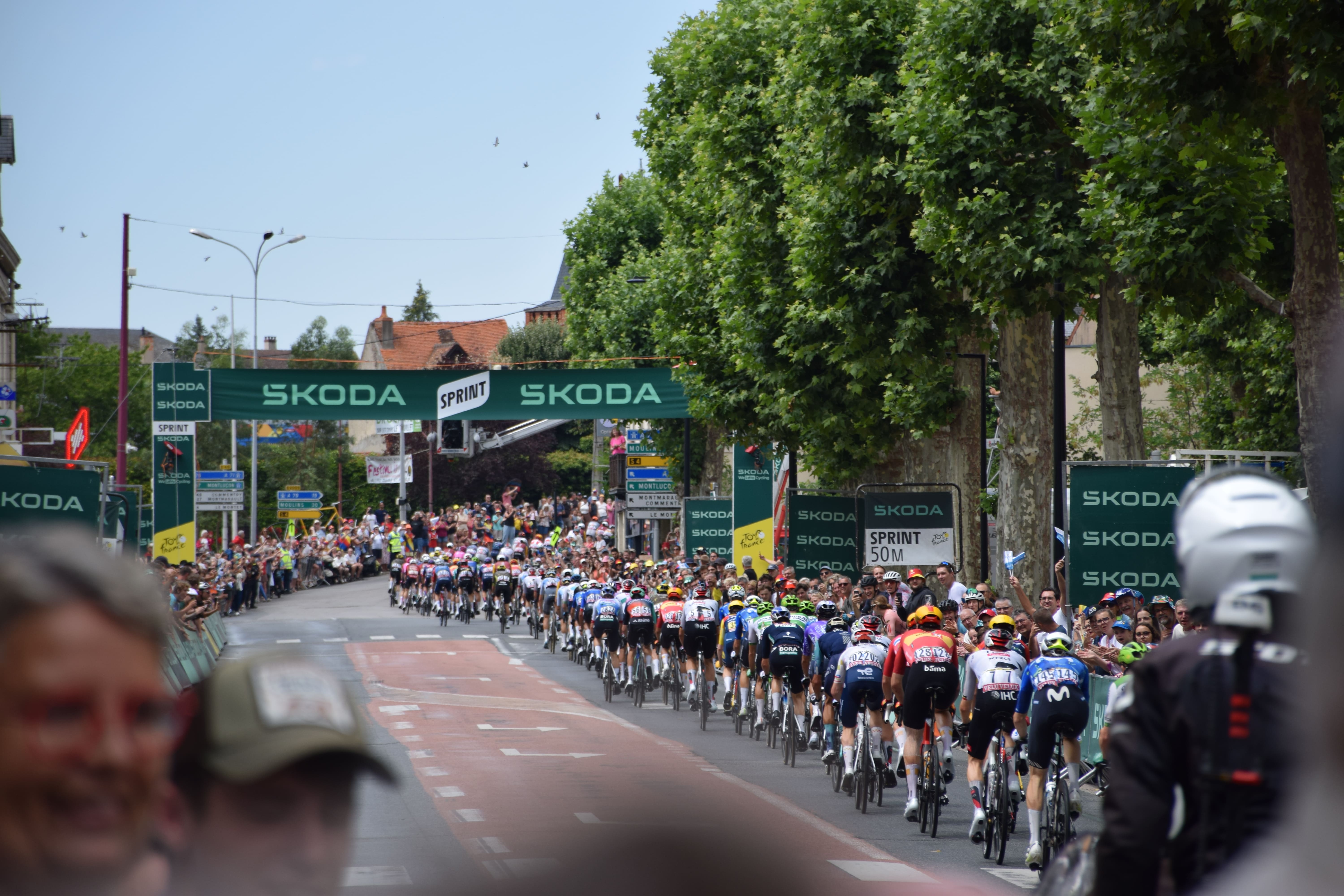 Passage du Tour de France 2026 à Saint-Pourçain