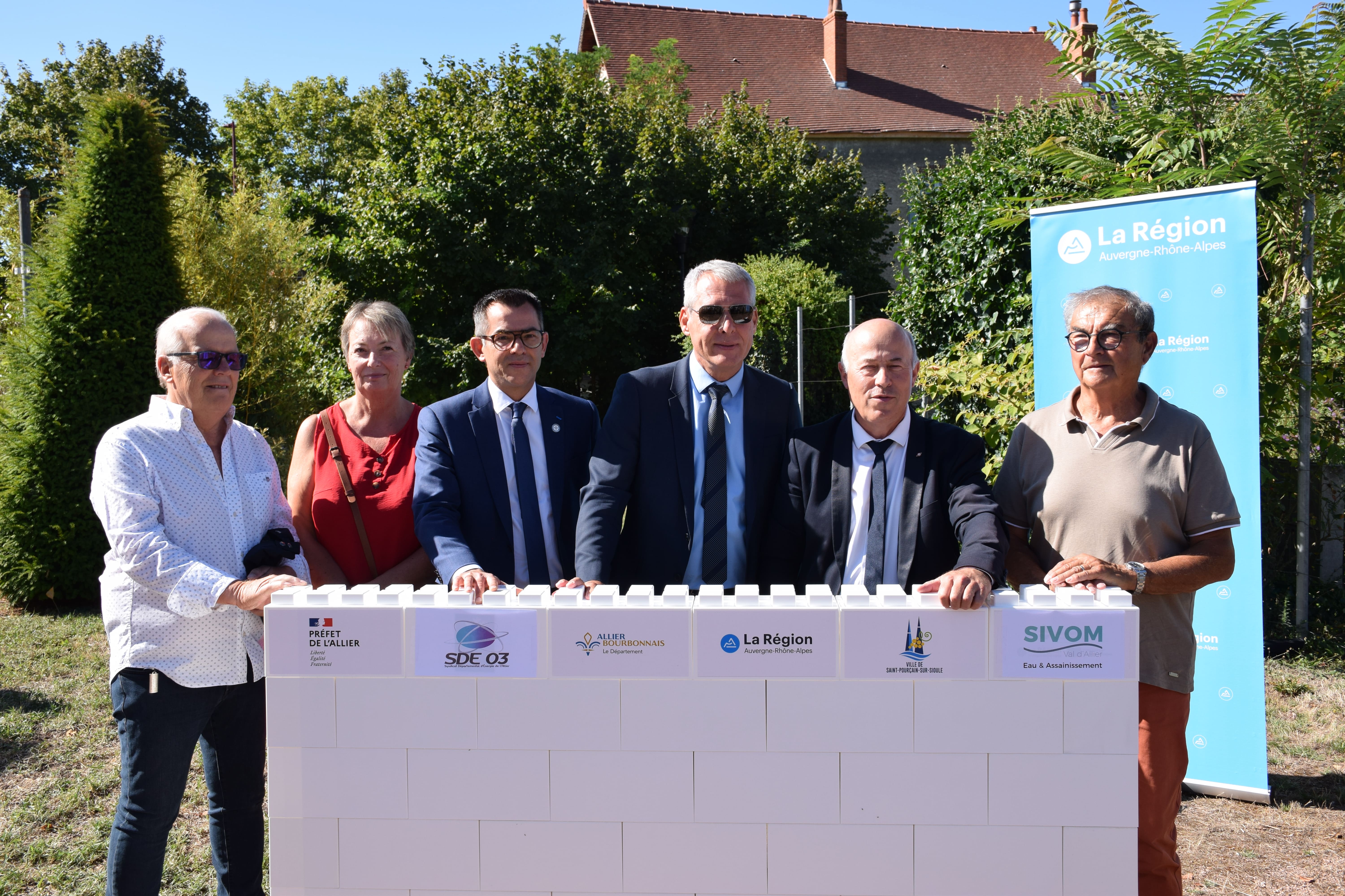 Faubourg de Paris et route de Moulins : la première pierre symbolique des travaux est posée